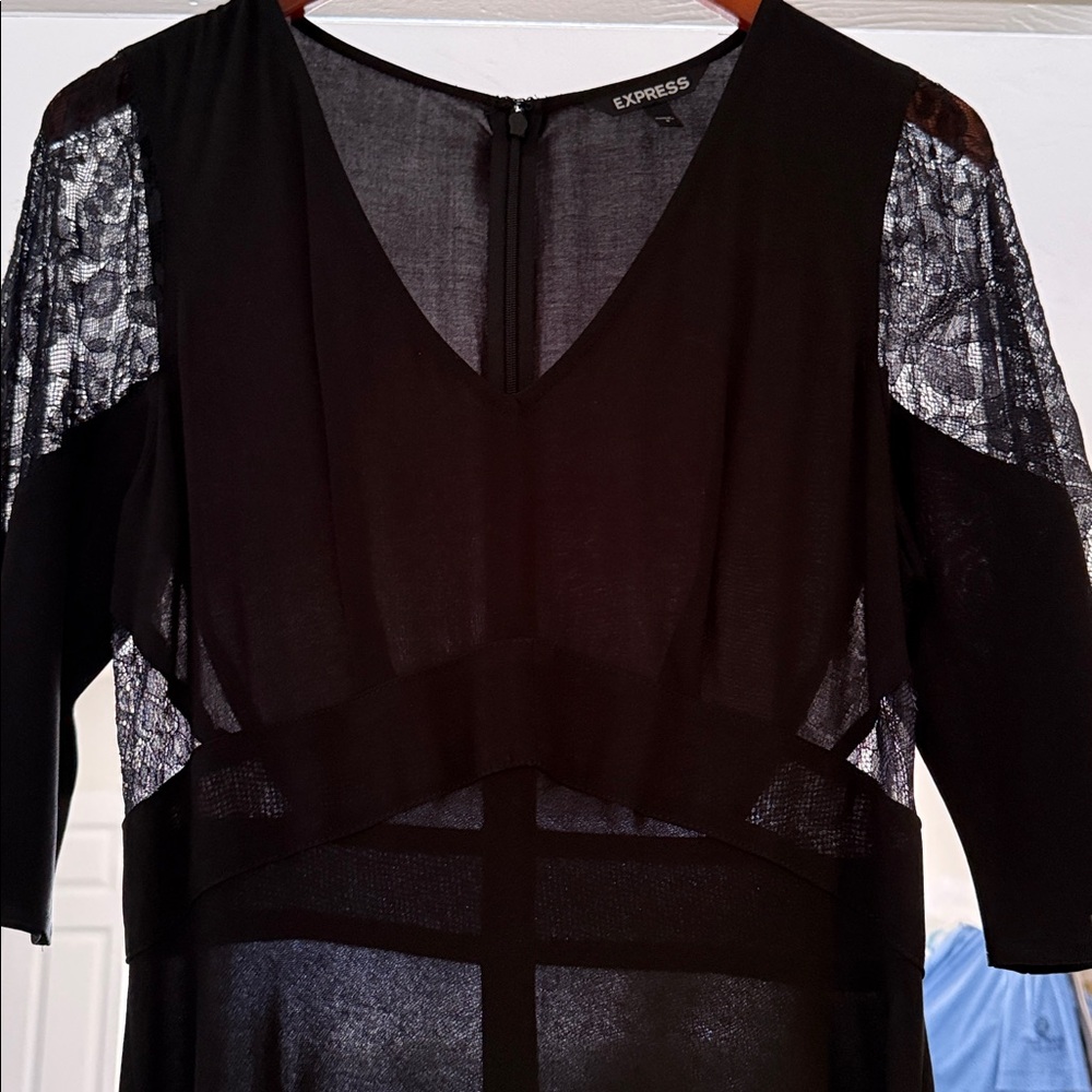 Express Lace Panel maxi dress - Picture 6 of 12